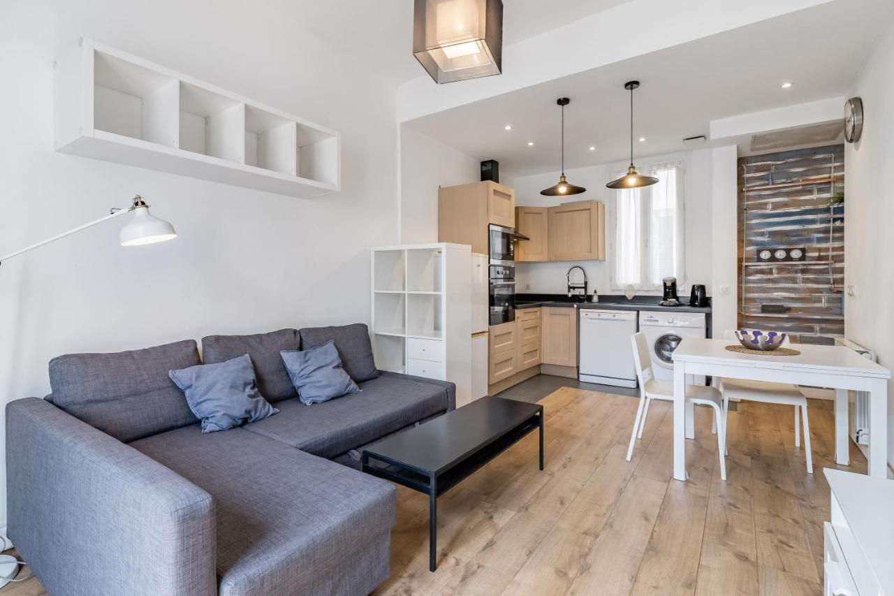 Charming Bright And Equipped Apartment *